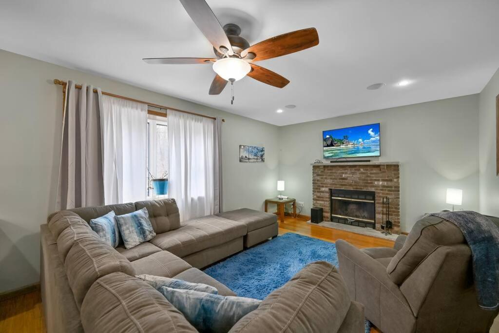 Poconos Peaceful Retreat - Families & Large Groups Holiday home *